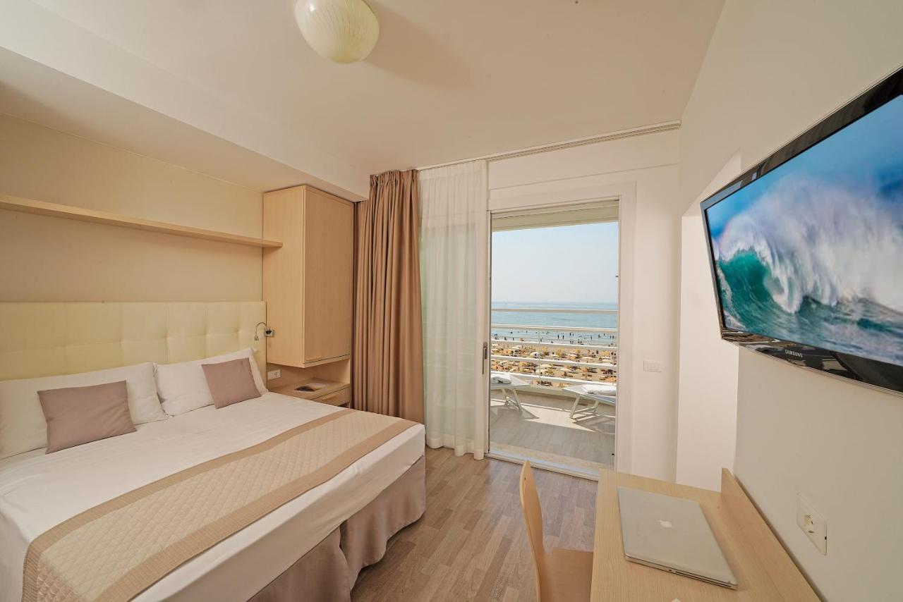 Hotel Strand A Frontemare Lido di Jesolo Eksteriør billede