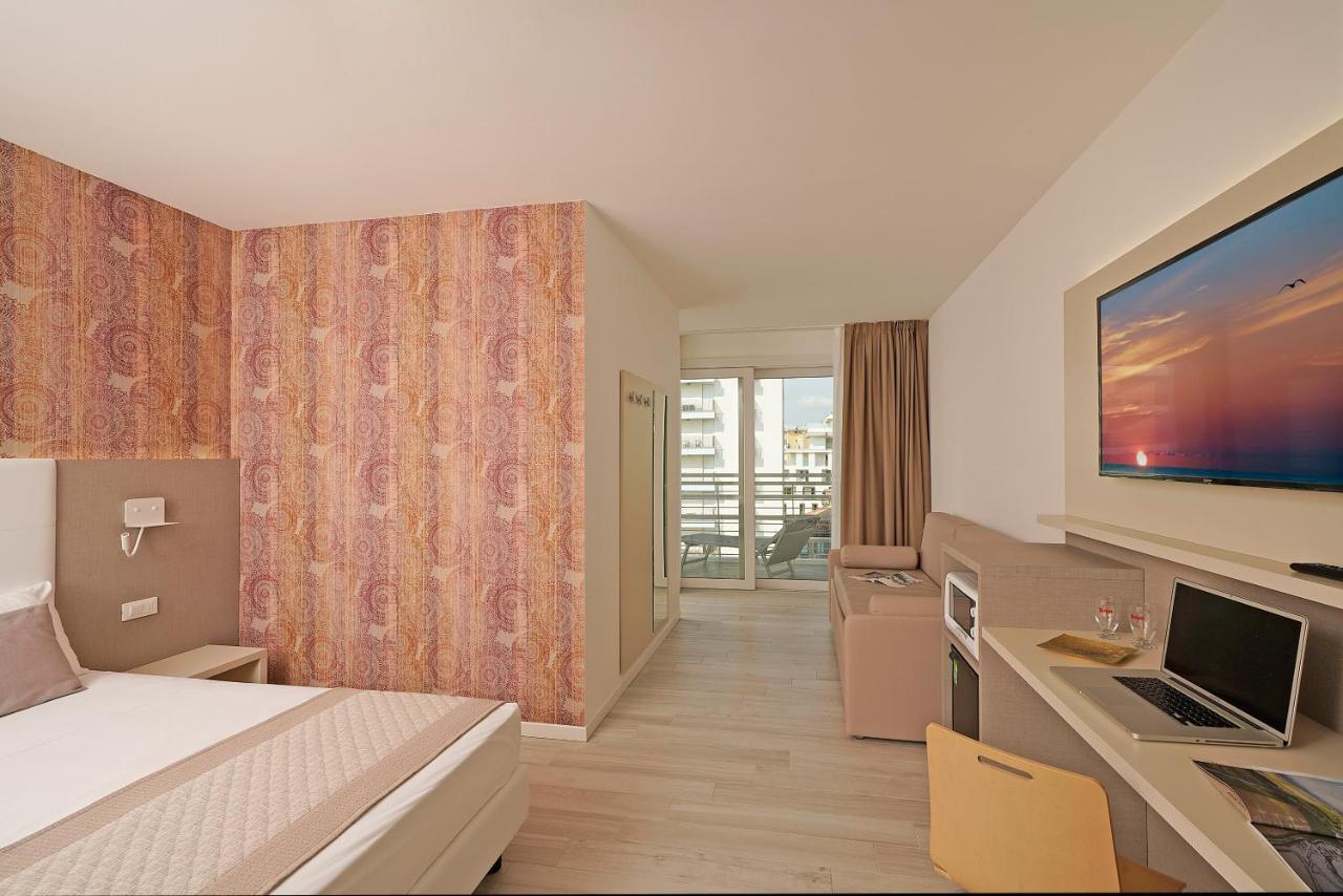 Hotel Strand A Frontemare Lido di Jesolo Eksteriør billede