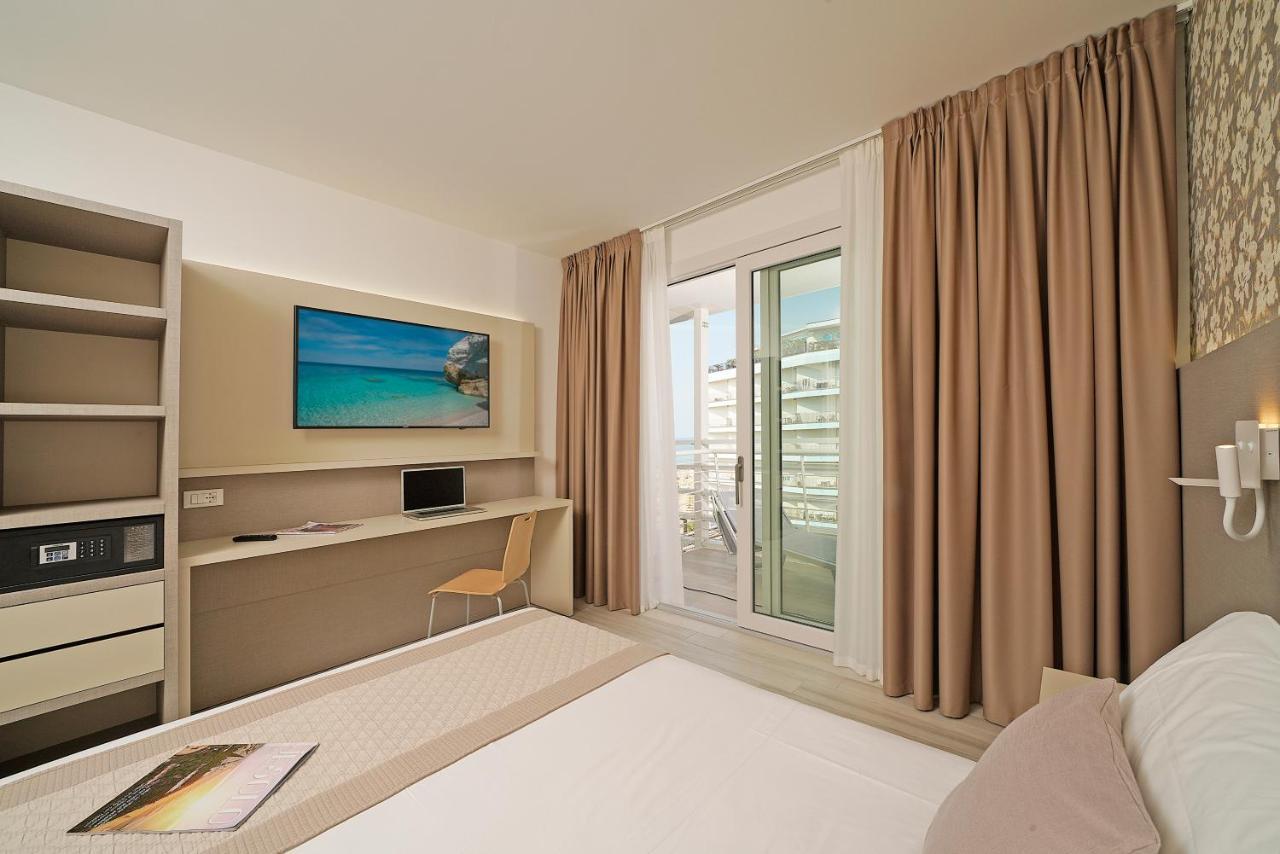 Hotel Strand A Frontemare Lido di Jesolo Eksteriør billede
