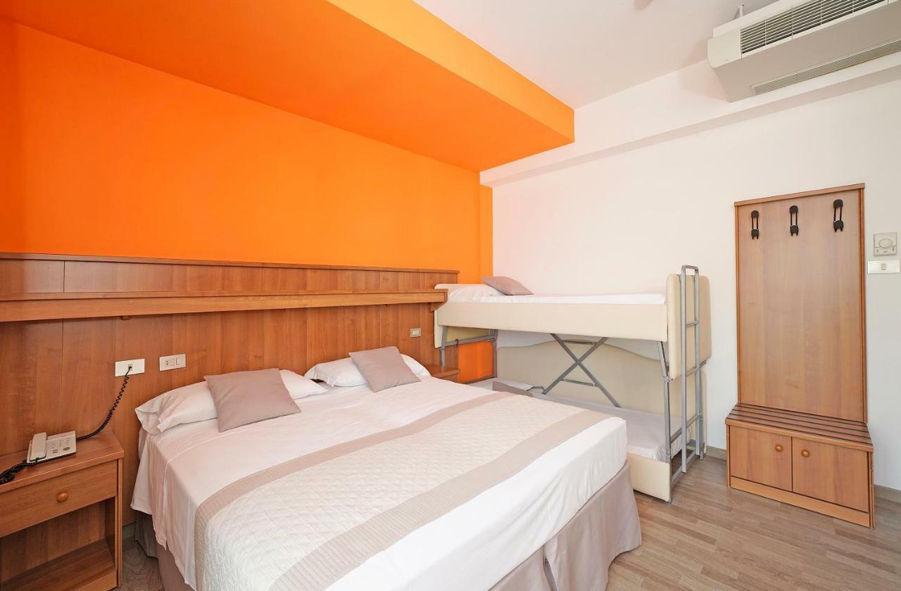 Hotel Strand A Frontemare Lido di Jesolo Eksteriør billede